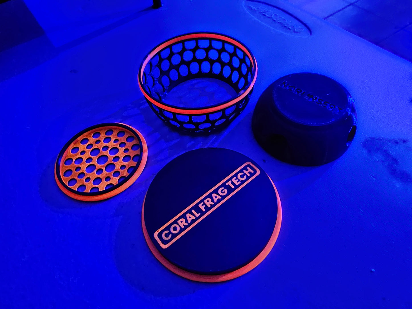 The Chum Ball (Magnetic Fish Feeder)