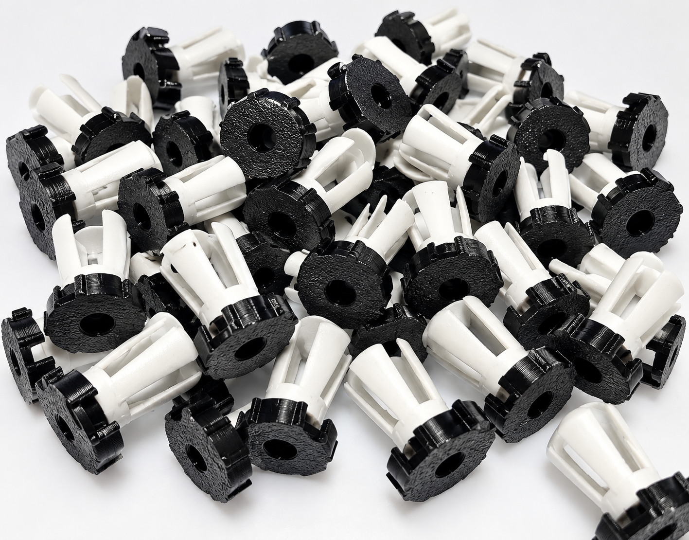 3/4" Easy-Stick Polyp-Lock Frag Plugs